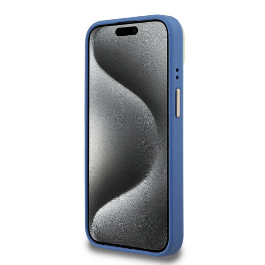 Apple iPhone 15 Kılıf Guess Orjinal Lisanslı PU Deri 4G Desenli Metal Büyük 4G ve Yazı Logolu Kamera Standlı Kapak - 16