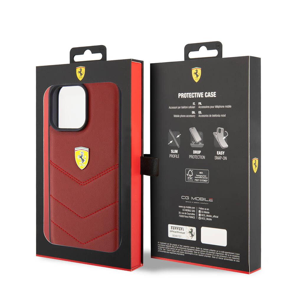 Apple iPhone 15 Pro Max Kılıf Ferrari Orjinal Lisanslı Deri Dikişli Arka Yüzey Metal Logo Tasarımlı Kapak - 9