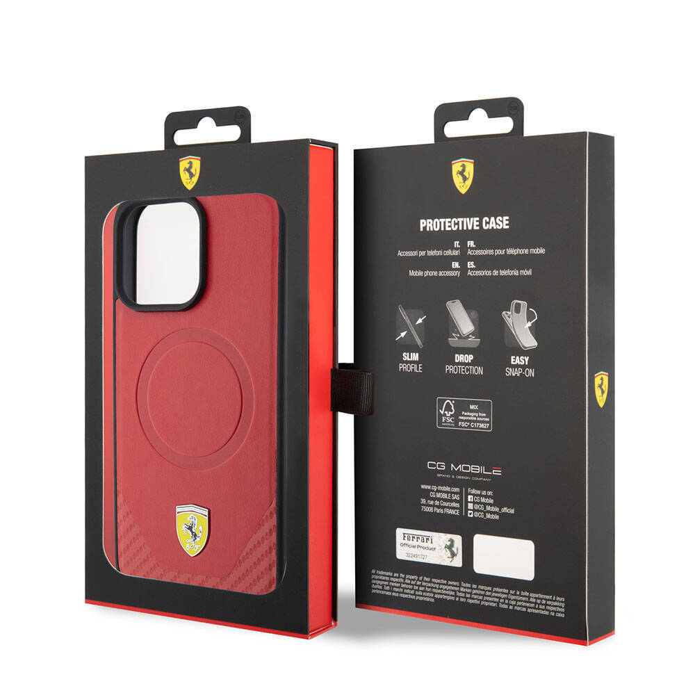 Apple iPhone 15 Pro Max Kılıf Ferrari Orjinal Lisanslı M-safe Şarj Özellikli Metal Logolu PU Karbon Kapak - 10