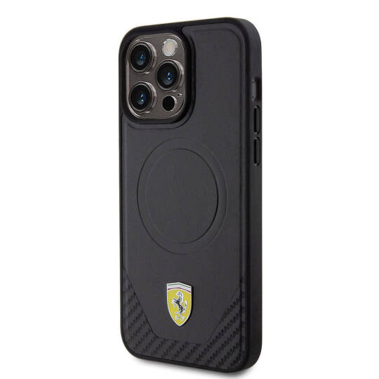 Apple iPhone 15 Pro Max Kılıf Ferrari Orjinal Lisanslı M-safe Şarj Özellikli Metal Logolu PU Karbon Kapak - 11