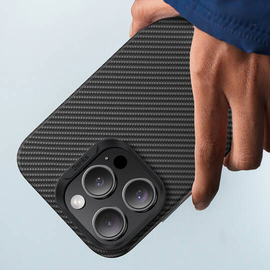 Apple iPhone 16 Pro Kılıf Benks M-safe Şarj Özellikli Metal Kamera Çerçeveli Magnetik ArmorAir 600D Kevlar Karbon Fiber Kapak - 12