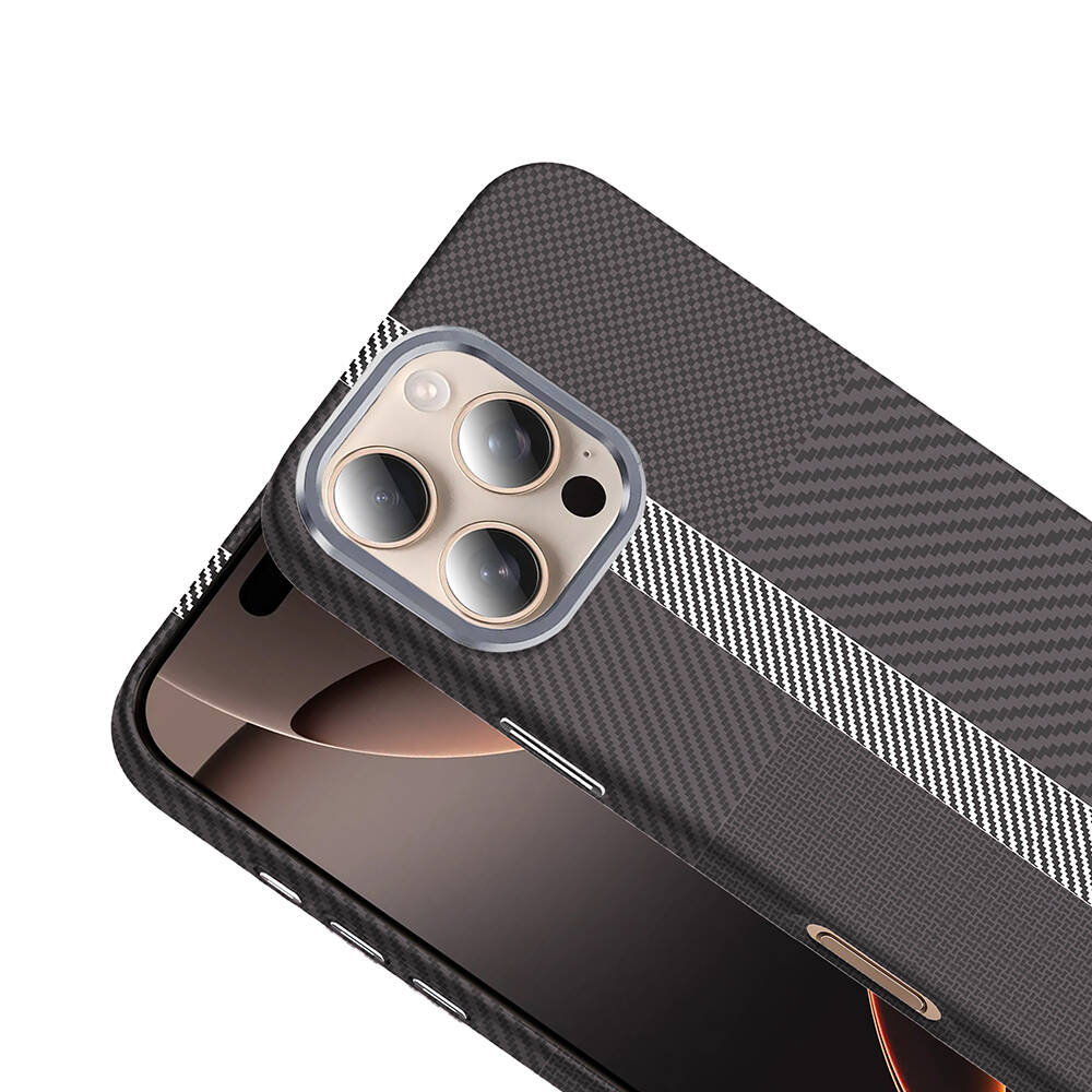 Apple iPhone 16 Pro Kılıf M-safe Şarj Özellikli Karbon Fiber Görünümlü Zore Gros Kapak - 9