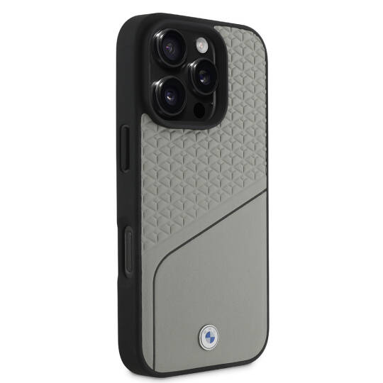 Apple iPhone 16 Pro Max Kılıf BMW Orjinal Lisanslı M-safe Şarj Özellikli Metal Logolu Dokulu ve Çizgili Deri Kapak - 11