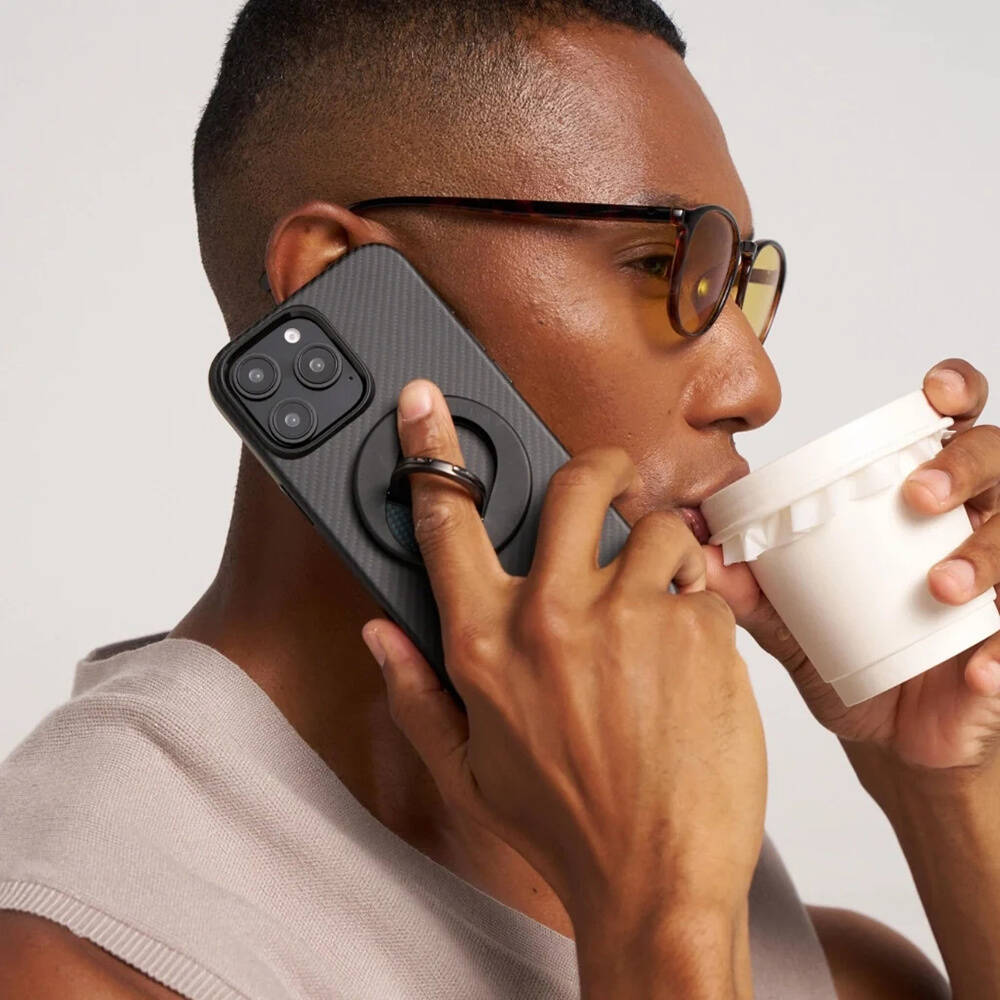 Apple iPhone 16 Pro Max Kılıf M-safe Şarj Özellikli Aramid Karbon Fiber Pitaka Military-Grade Classic Serisi Black-Grey Twill Kapak - 4