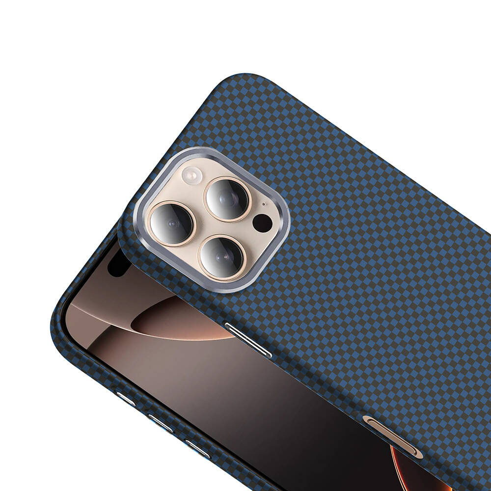 Apple iPhone 16 Pro Max Kılıf M-safe Şarj Özellikli Karbon Fiber Görünümlü Zore Gros Kapak - 13