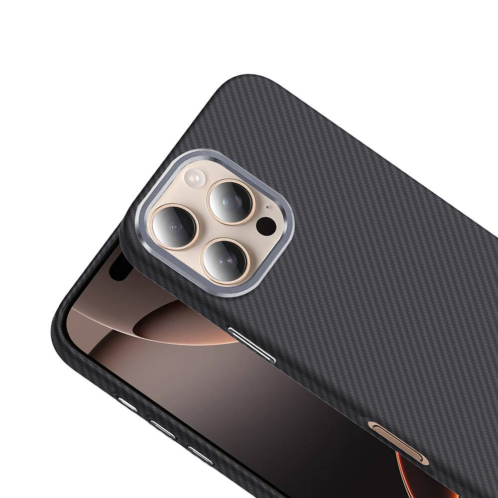 Apple iPhone 16 Pro Max Kılıf M-safe Şarj Özellikli Karbon Fiber Görünümlü Zore Gros Kapak - 15