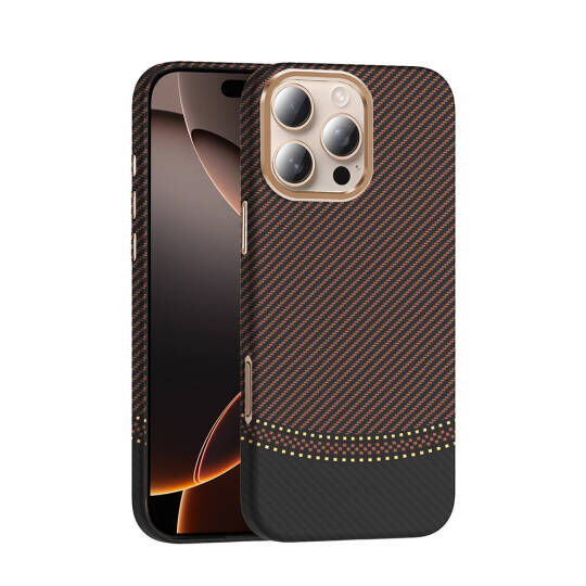 Apple iPhone 16 Pro Max Kılıf M-safe Şarj Özellikli Karbon Fiber Görünümlü Zore Gros Kapak Gold-Siyah