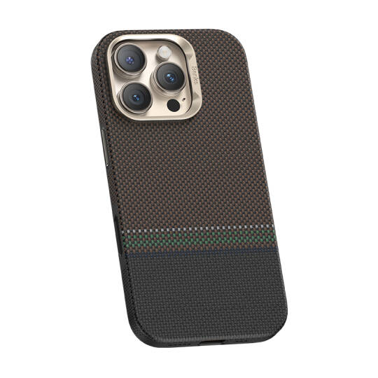 Apple iPhone 16 Pro Max Kılıf M-safe Şarj Özellikli Karbon Fiber Tasarımlı Benks Prestige ArmorPro Kevlar Kapak - 6