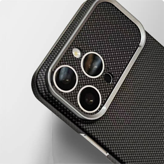 Apple iPhone 16 Pro Max Kılıf M-Safe Şarj Özellikli Zore Paris Zerre Sert PC Kapak - 11
