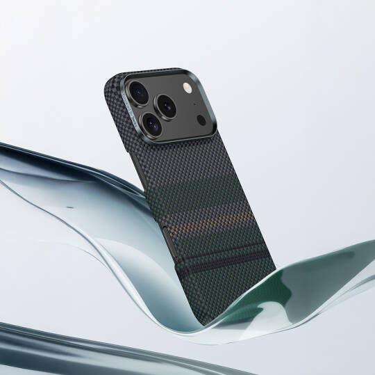 Apple iPhone 17 Air Kılıf M-safe Şarj Özellikli Karbon Fiber Tasarımlı Benks Aurora ArmorAir Kevlar Kapak - 6