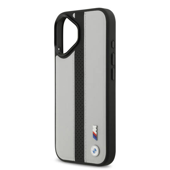 Apple iPhone 17 Kılıf BMW Orjinal Lisanslı M-safe Şarj Özellikli Deri Arka Yüzey Metal Logolu Delikli Şerit Tasarımlı Kapak - 9