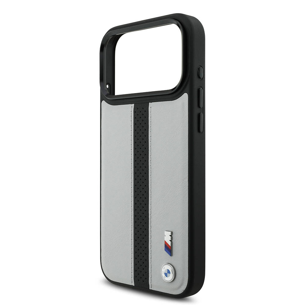 Apple iPhone 17 Pro Kılıf BMW Orjinal Lisanslı M-safe Şarj Özellikli Deri Arka Yüzey Metal Logolu Delikli Şerit Tasarımlı Kapak - 9