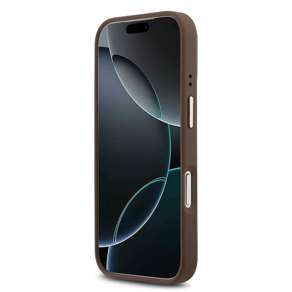 Apple iPhone 17 Pro Kılıf Guess Orjinal Lisanslı M-safe Şarj Özellikli Gold Metal Kamera Çerçeveli PU Deri 4G Desenli Yazı Logolu Kapak - 15