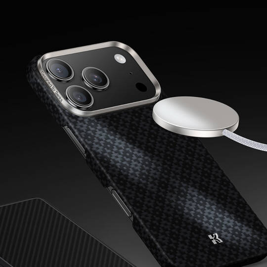 Apple iPhone 17 Pro Kılıf M-Safe Şarj Özellikli Benks ArmorAir ArmorGrid Serisi Kevlar Karbon Kapak - 25