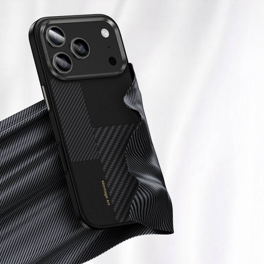 Apple iPhone 17 Pro Kılıf M-safe Şarj Özellikli Karbon Fiber Benks Montage Hybrid ArmorPro Kevlar Kapak - 10