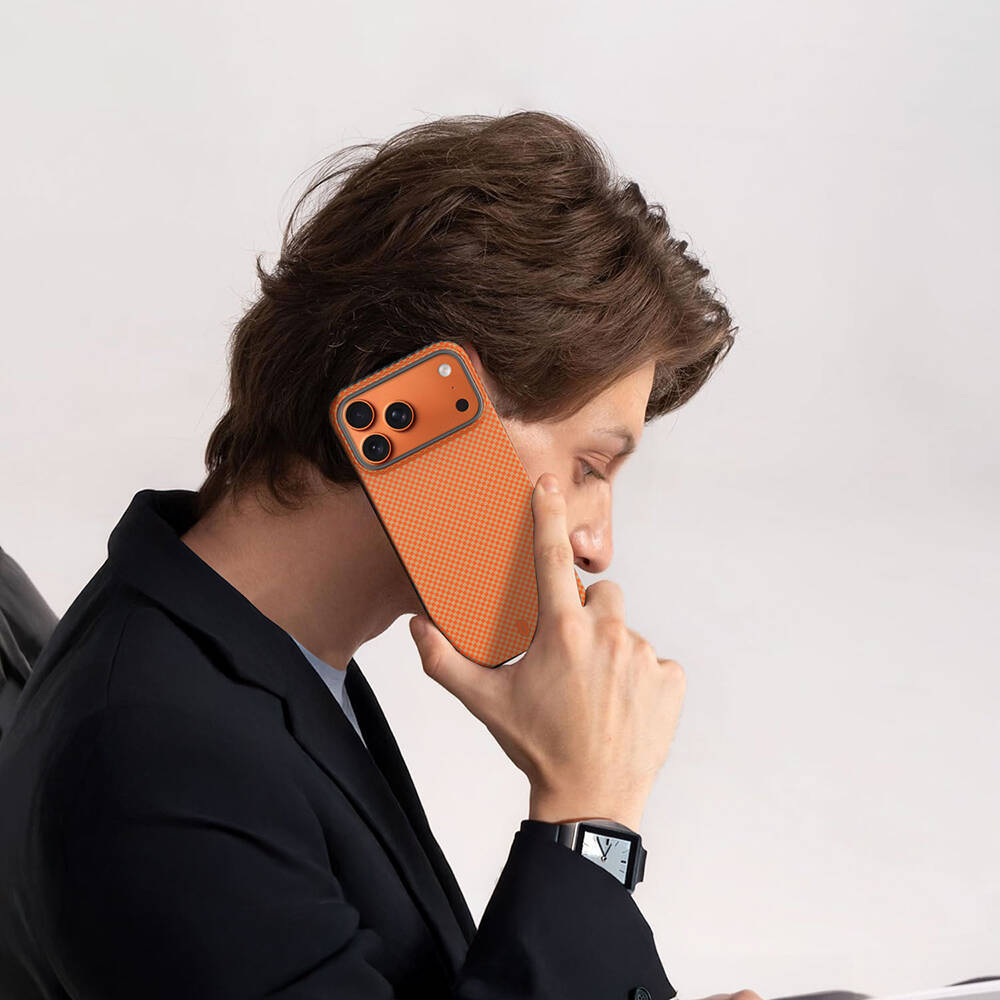 Apple iPhone 17 Pro Kılıf M-safe Şarj Özellikli Wiwu DCC-208 Aramid Armor Kapak - 12