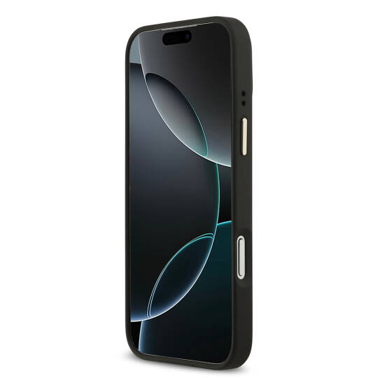 Apple iPhone 17 Pro Max Kılıf Guess Orjinal Lisanslı M-safe Şarj Özellikli Gold Metal Kamera Çerçeveli PU Deri 4G Desenli Yazı Logolu Kapak - 13