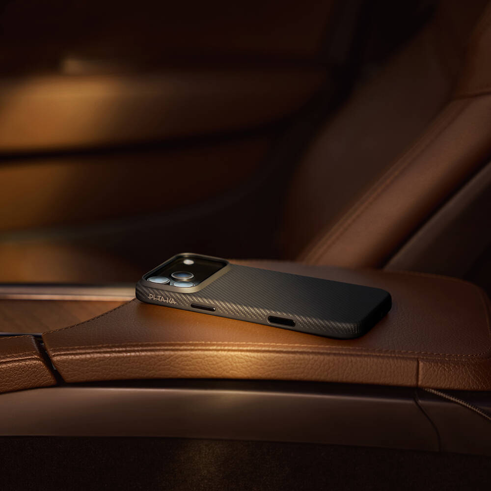 Apple iPhone 17 Pro Max Kılıf M-safe Şarj Özellikli 1500D Aramid Karbon Fiber Pitaka Military-Grade Classic Serisi Black-Grey Twill Kapak - 13