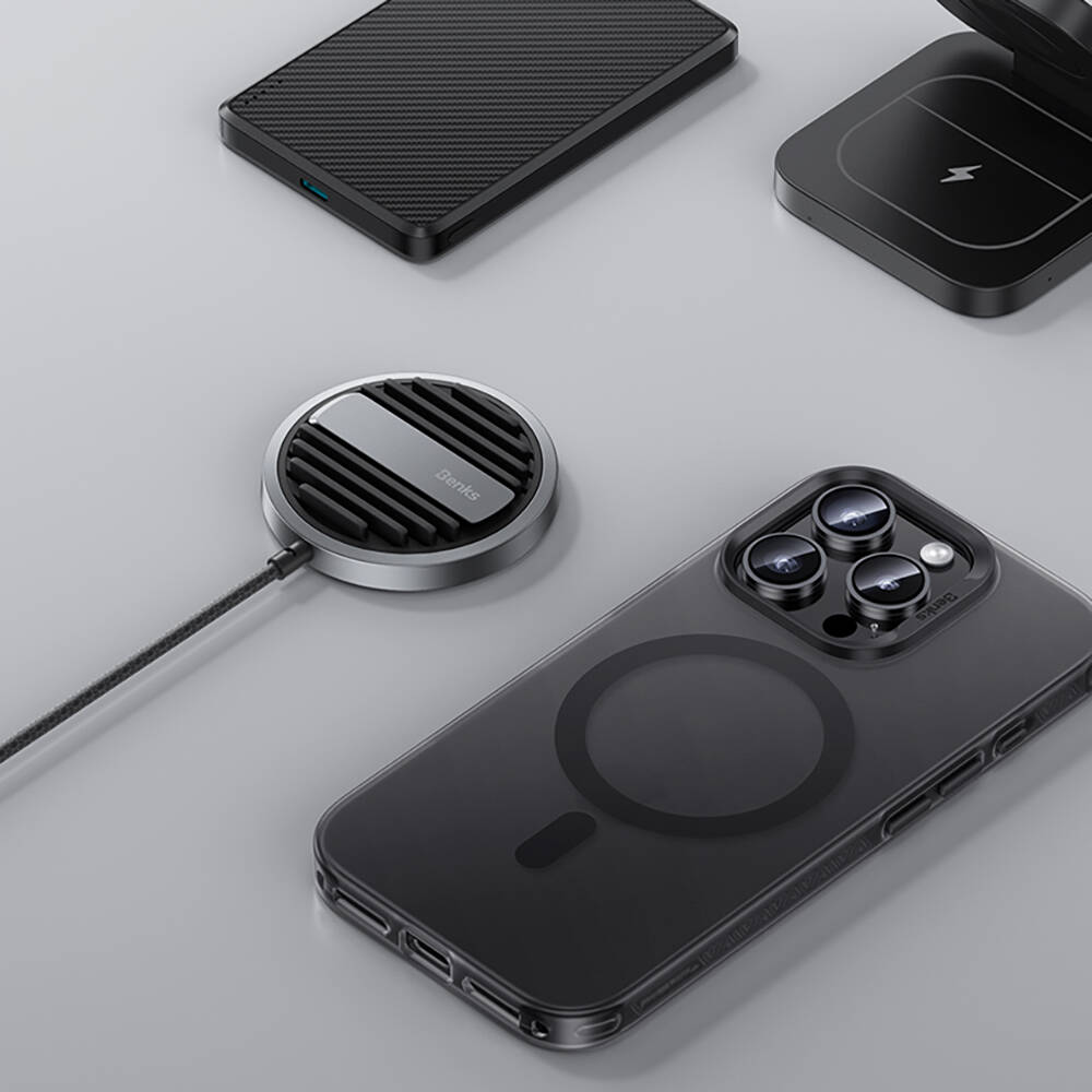 Apple iPhone 17 Pro Max Kılıf M-safe Şarj Özellikli Benks Lucid Armor Kapak - 11