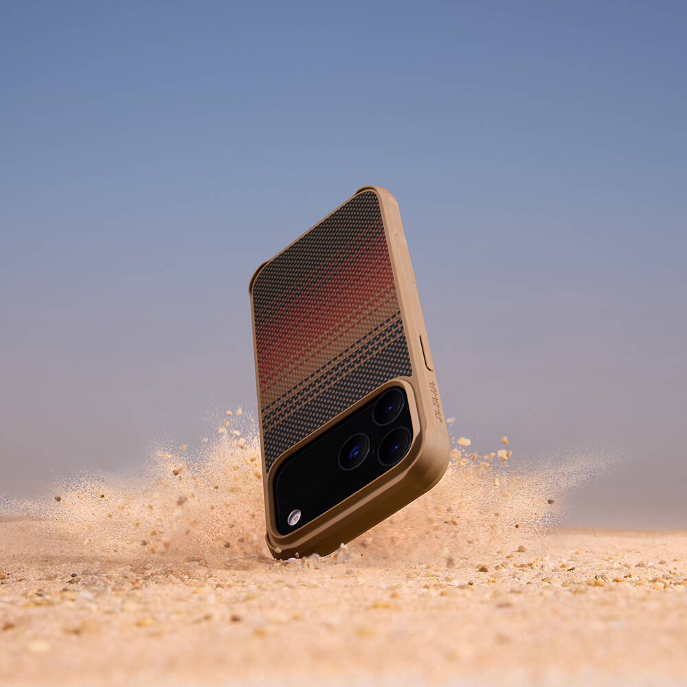 Apple iPhone 17 Pro Max Kılıf M-safe Şarj Özellikli Pitaka Tactile Woven Sunset-Moonrise Aramid Pro Guard Serisi Karbon Kapak - 9