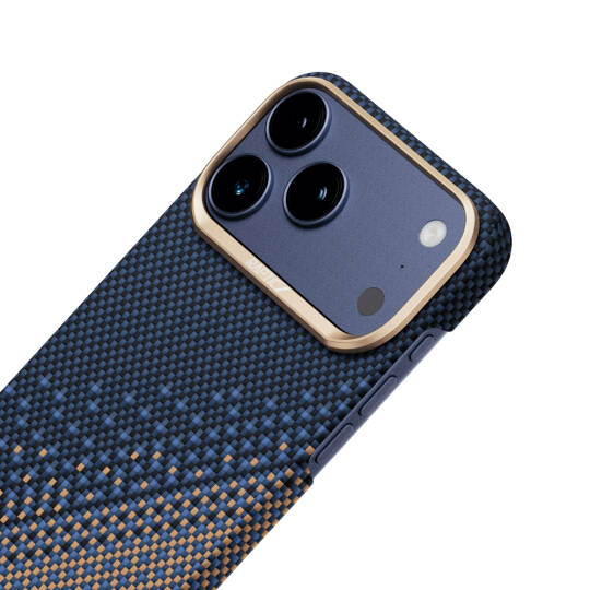 Apple iPhone 17 Pro Max Kılıf M-safe Şarj Özellikli Raptic Aramid Skin Serenity Serisi Karbon Kapak - 7