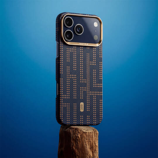 Apple iPhone 17 Pro Max Kılıf M-safe Şarj Özellikli Raptic Aramid Skin Serisi Karbon Kapak - 27