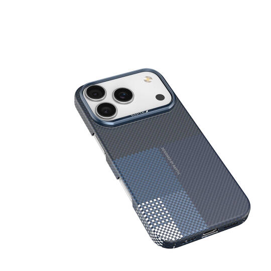 Apple iPhone 17 Pro Max Kılıf M-safe Şarj Özellikli Raptic Aramid Skin Transform Serisi Karbon Kapak - 6