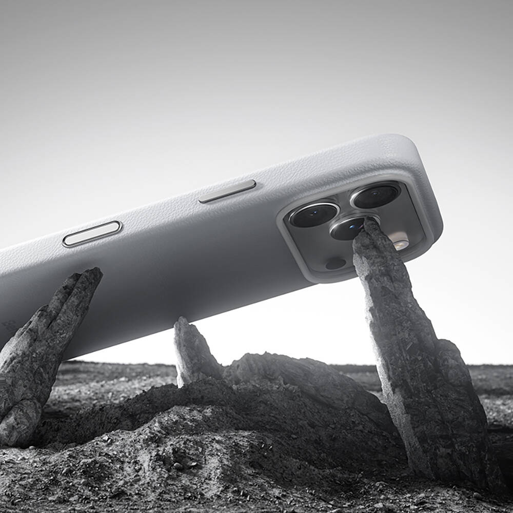 Apple iPhone 18 Pro Max Kılıf M-safe Şarj Özellikli Çizilmeye Dayanıklı Benks VitaPro Serisi PU Deri Kapak - 12