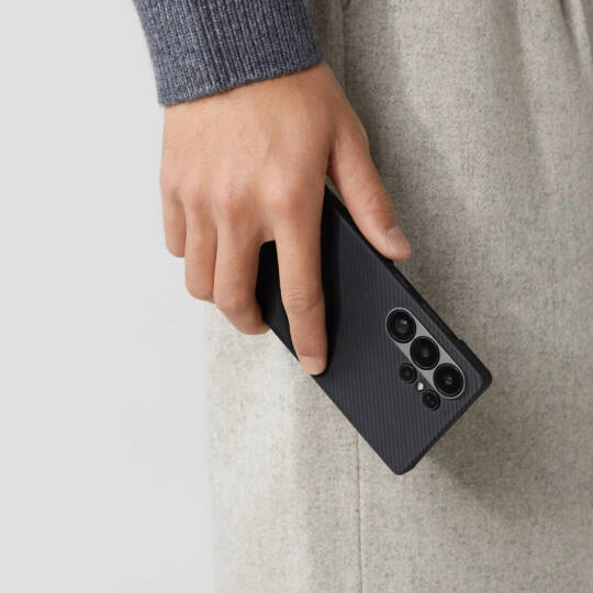 Galaxy S25 Ultra Kılıf M-safe Şarj Özellikli 600D Aramid Karbon Fiber Pitaka Ultra-Slim Classic Serisi Black-Grey Twill Kapak - 11