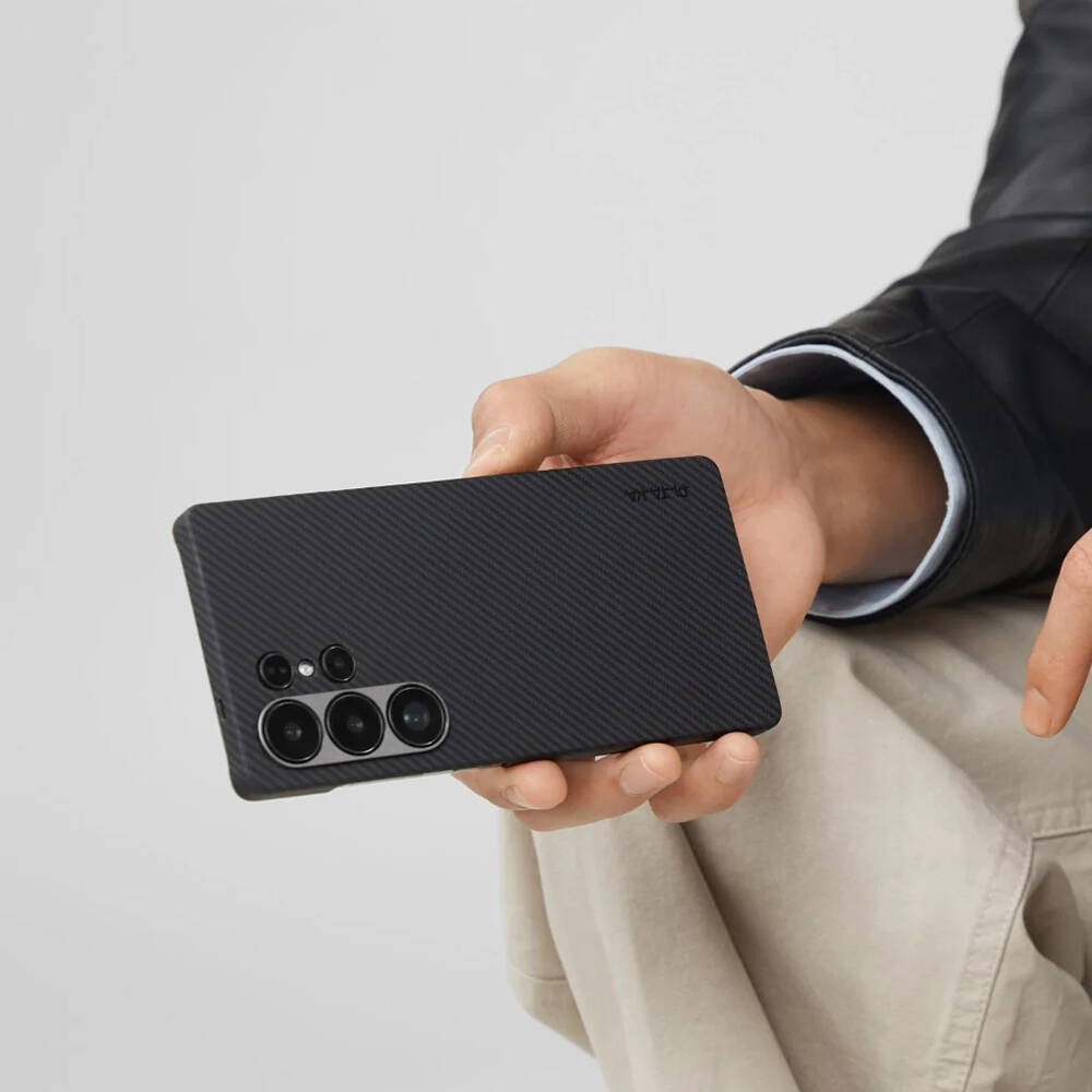 Galaxy S25 Ultra Kılıf M-safe Şarj Özellikli 600D Aramid Karbon Fiber Pitaka Ultra-Slim Classic Serisi Black-Grey Twill Kapak - 12