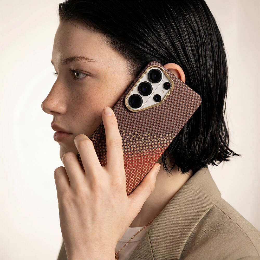 Galaxy S26 Ultra Kılıf M-safe Şarj Özellikli Raptic Aramid Skin Serisi Karbon Kapak - 9