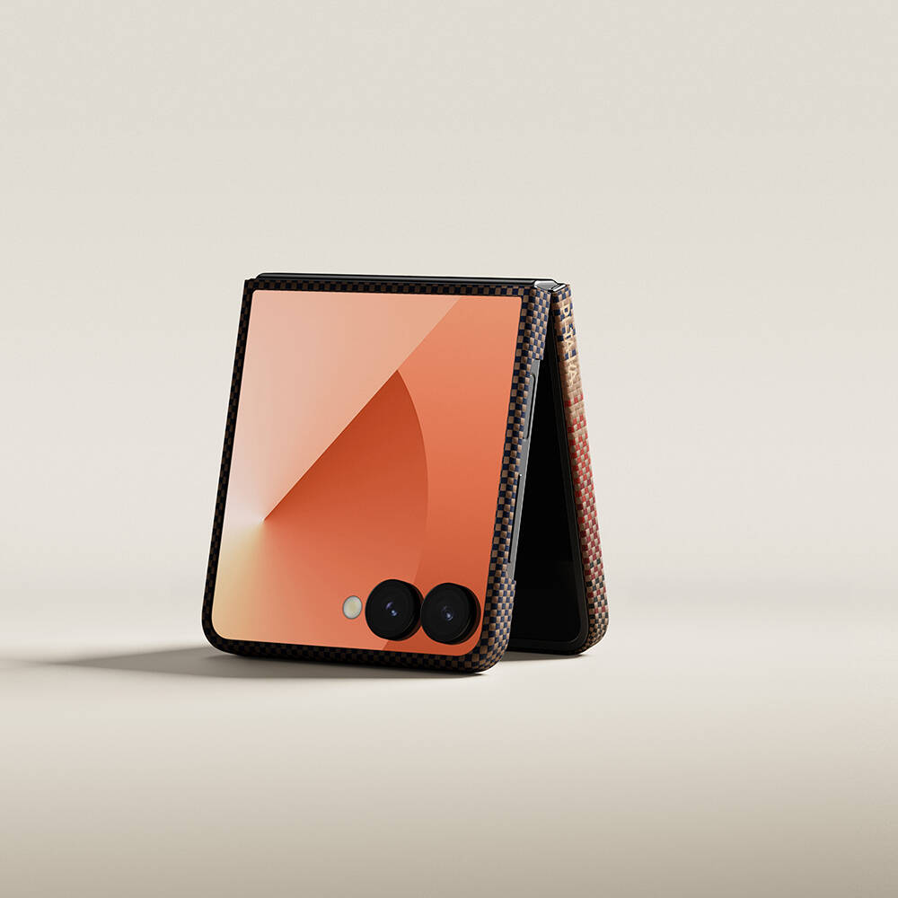 Galaxy Z Flip 7 Kılıf M-safe Şarj Özellikli Aramid Karbon Fiber Pitaka Tactile Woven Sunset-Moonrise Serisi Kapak - 7
