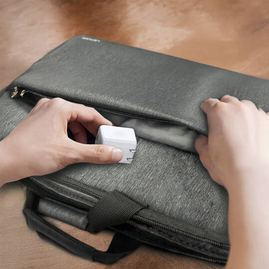 Lenyes LB509 Cleo Protect Pro Serisi Darbe Emici Su Geçirmez Polyester Kumaş 15.6 inç Laptop Çantası - 5