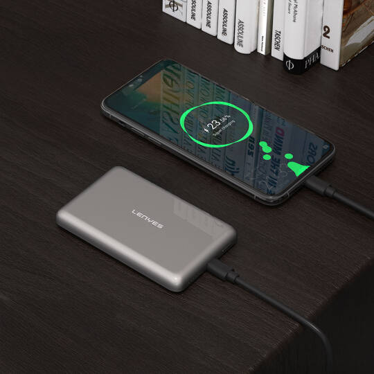 Lenyes PW0015D Ultra İnce LED Göstergeli Wireless Powerbank 15W 5000mAh - 6