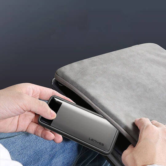 Lenyes PX133P Led Işık Göstergeli Taşınabilir Powerbank 10W 10000mAh - 4