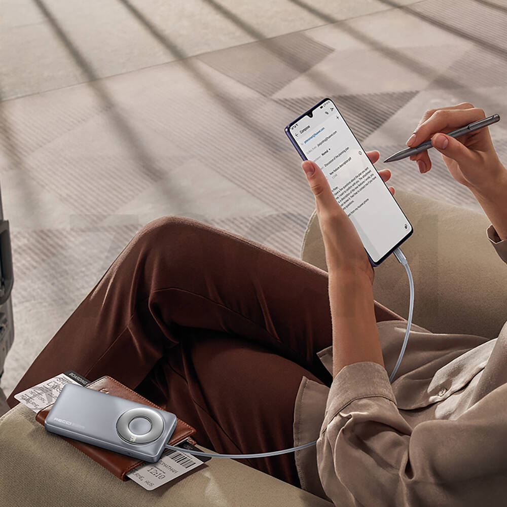 Recci RPB-P58 PD Hızlı Şarj Özellikli Type-C Kablolu Powerbank 22.5W 10.000mAh - 6