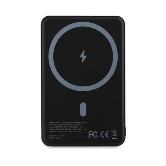 Redbull Orjinal Lisanslı M-safe Şarj Özellikli Dijital LED Göstergeli Çift Boğa Baskılı Powerbank 5000mAh 15W - 4